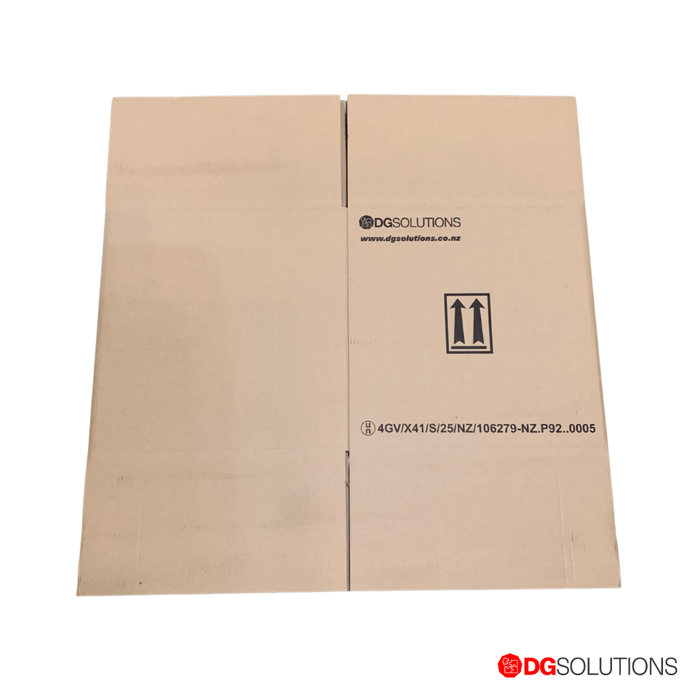 
                  
                    Cardboard box with DG Solutions branding on a white background 4gv 41kg
                  
                