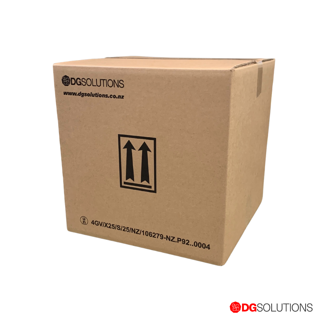 Brown cardboard box with DG Solutions branding on a white background 4GV 25kg box